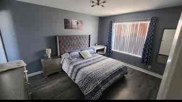 Mater bedroom private bath