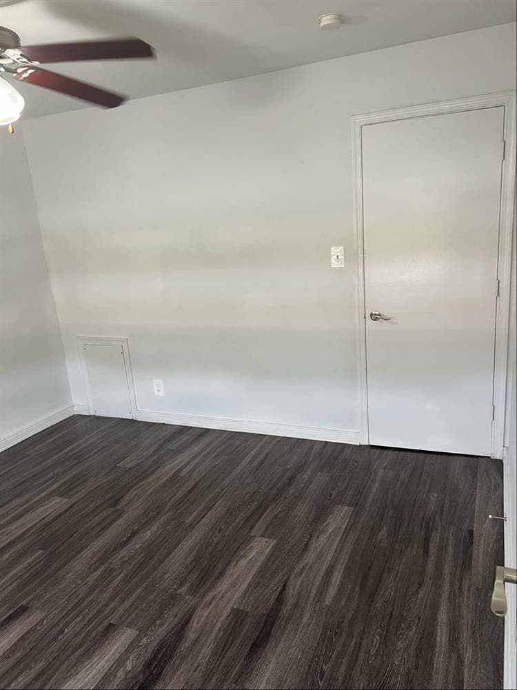 Unfurnished room for rent