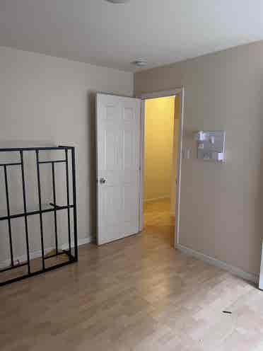 Looking for a female 
roommate ASAP