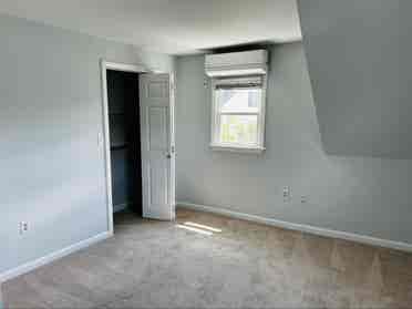 Large Room in Furnished Housee