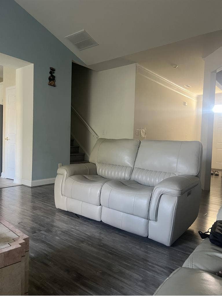 Roommate wanted