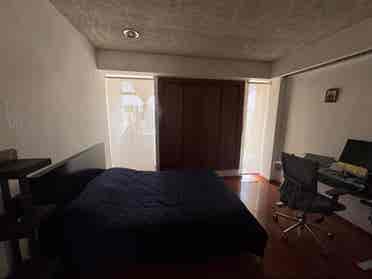 Habitación disponible excelente ubi