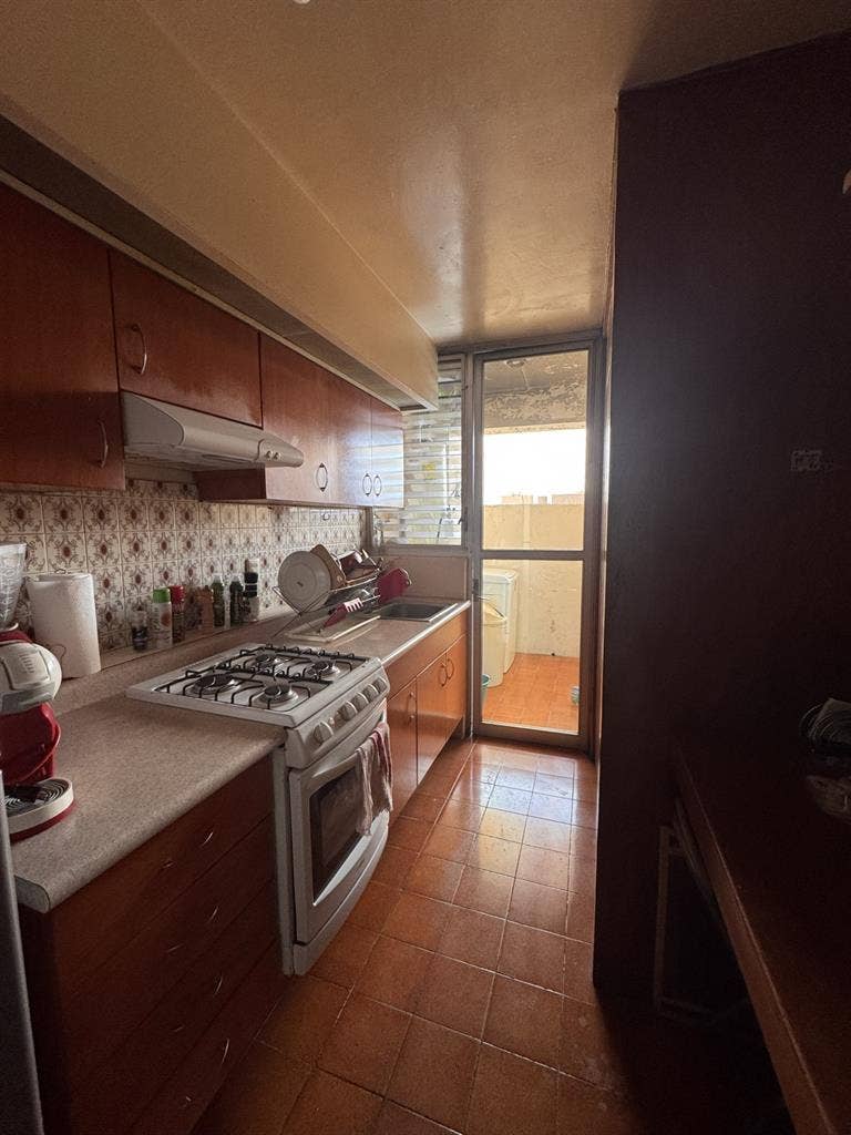 Habitación disponible excelente ubi