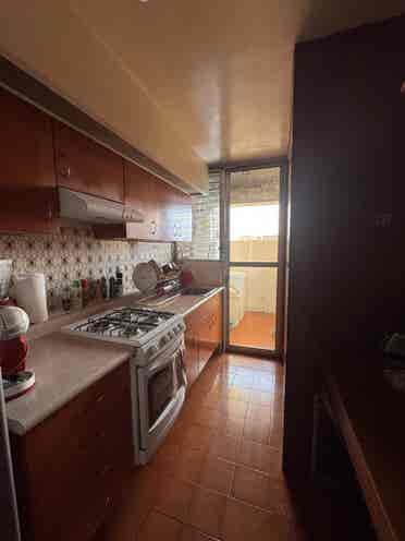 Habitación disponible excelente ubi