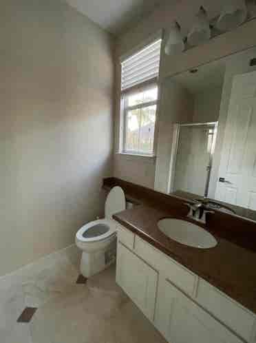 Temecula Master Bed Room
for rent