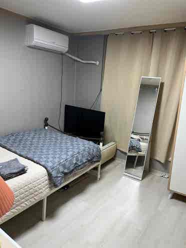 Female only 1 Room Available