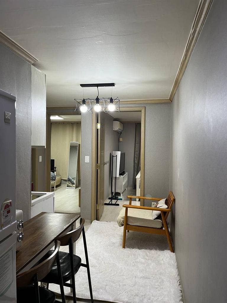 Female only 1 Room Available
