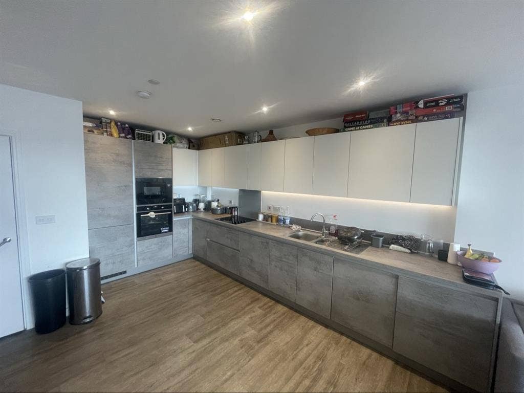 Room for rent from may to sep/oct