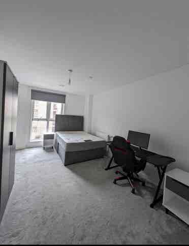 Room for rent from may to sep/oct