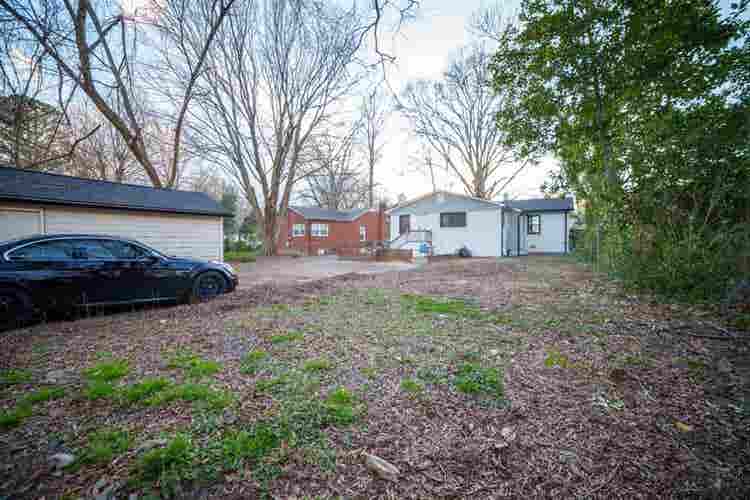 NODA Bedroom available
