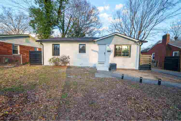 NODA Bedroom available