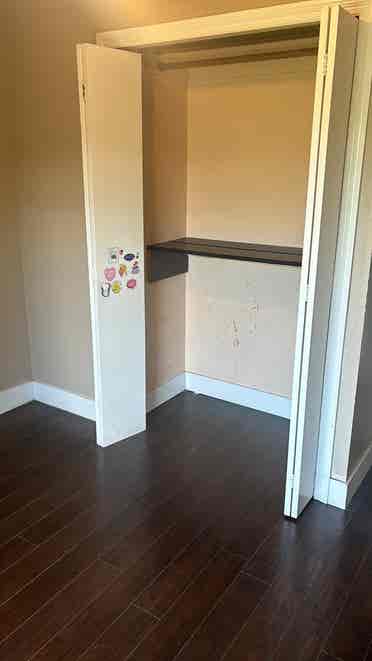 Room for rental in house
