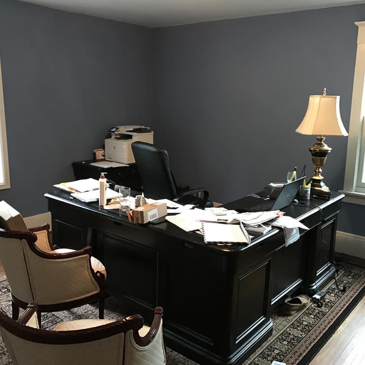 Large upper BR in single fam home