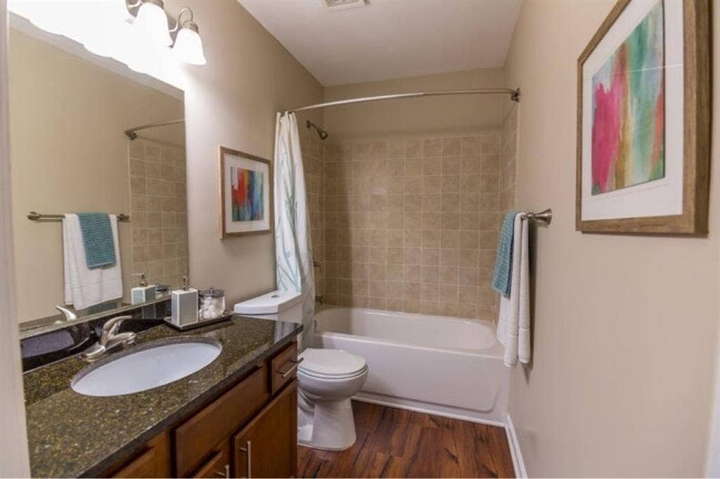 Nice Size Room Available!!!