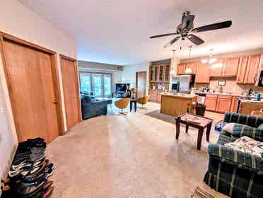 Modern Condominium Prime Area!