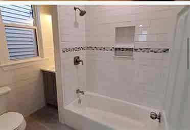 Seeking female roommate $/mon
