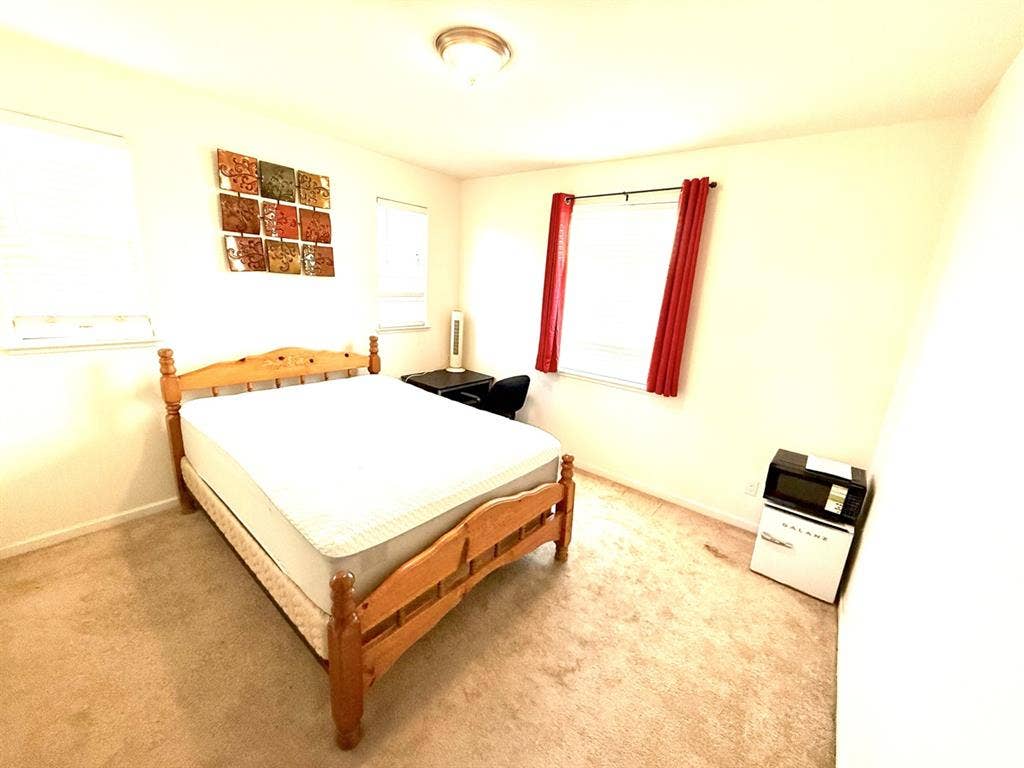 Private Room with Bath, Upstairs