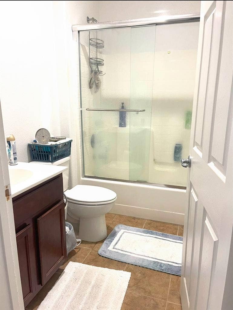 Private Room with Bath, Upstairs
