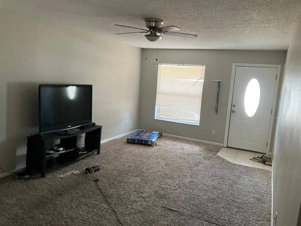 Looking to Replace Current Roommate