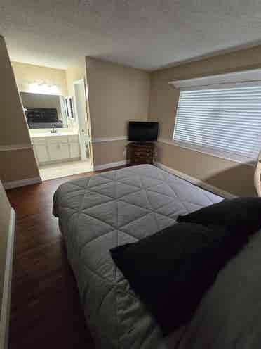 MASTER BEDROOM WITH PRIVATE BATH