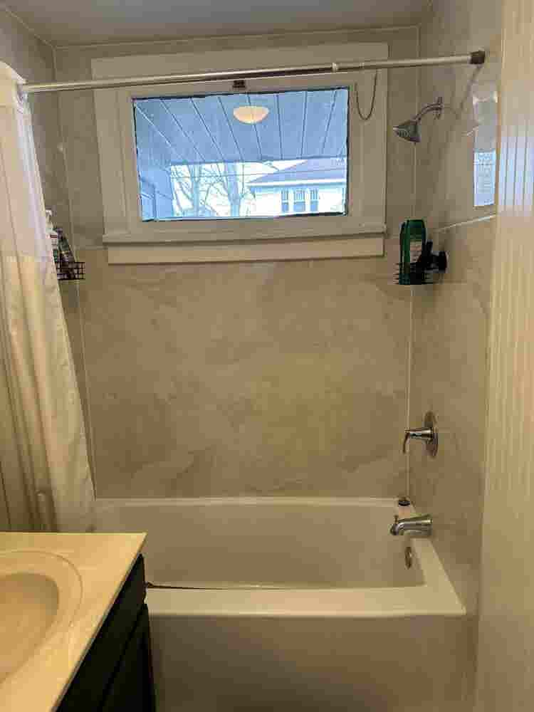 Roommate Needed