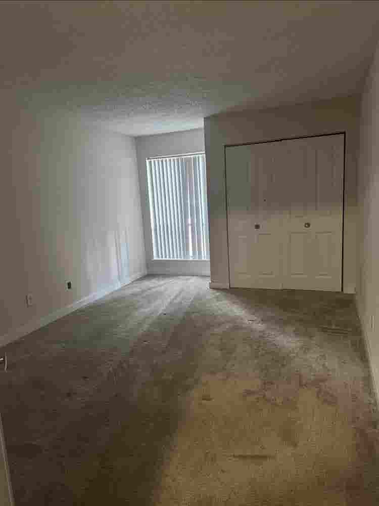 Private bedroom w/ a shared bath