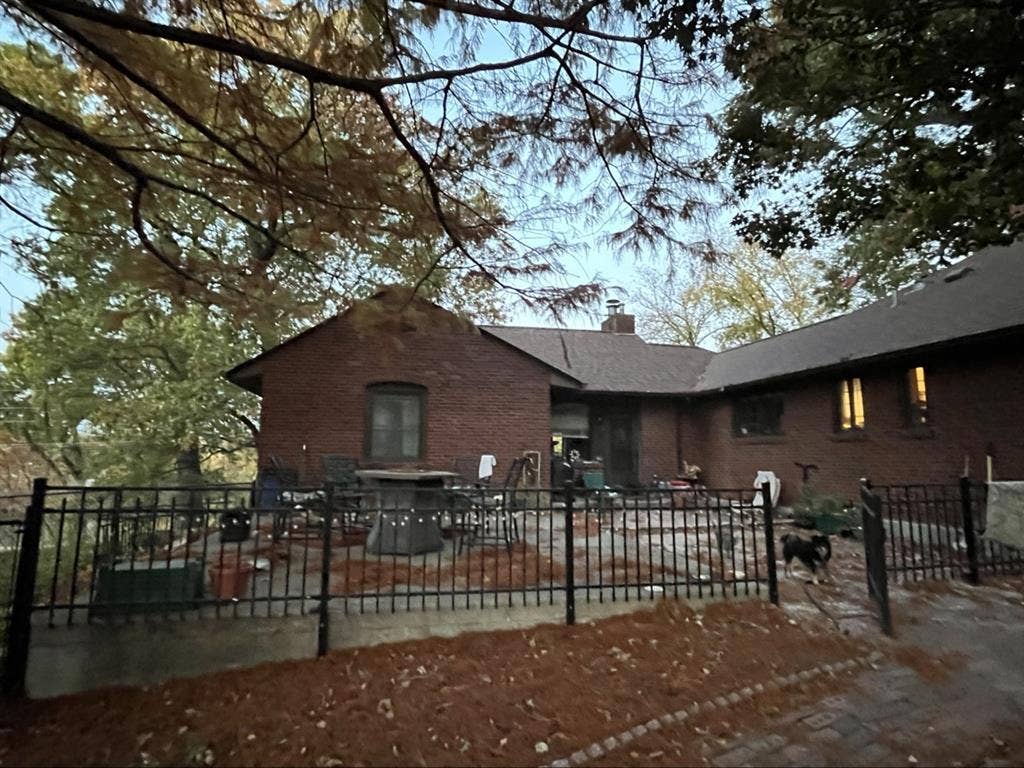 Beautiful and private room for rent