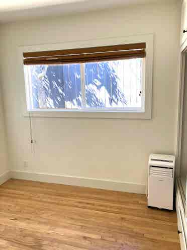 Room for rent—Eagle Rock