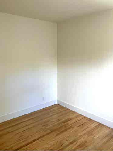 Room for rent—Eagle Rock