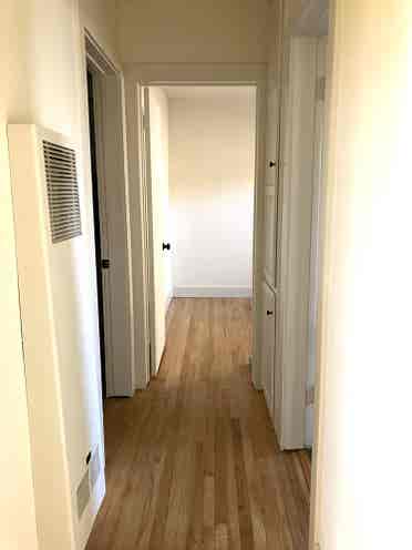 Room for rent—Eagle Rock