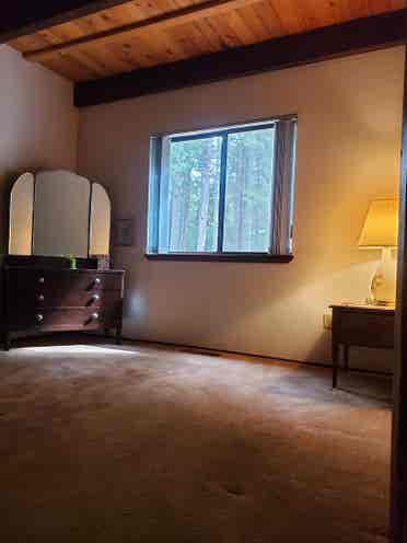Creative lakeside zen sanctuary