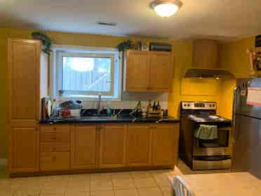 1 BEDROOM in 2 BEDROOM APARTMENT