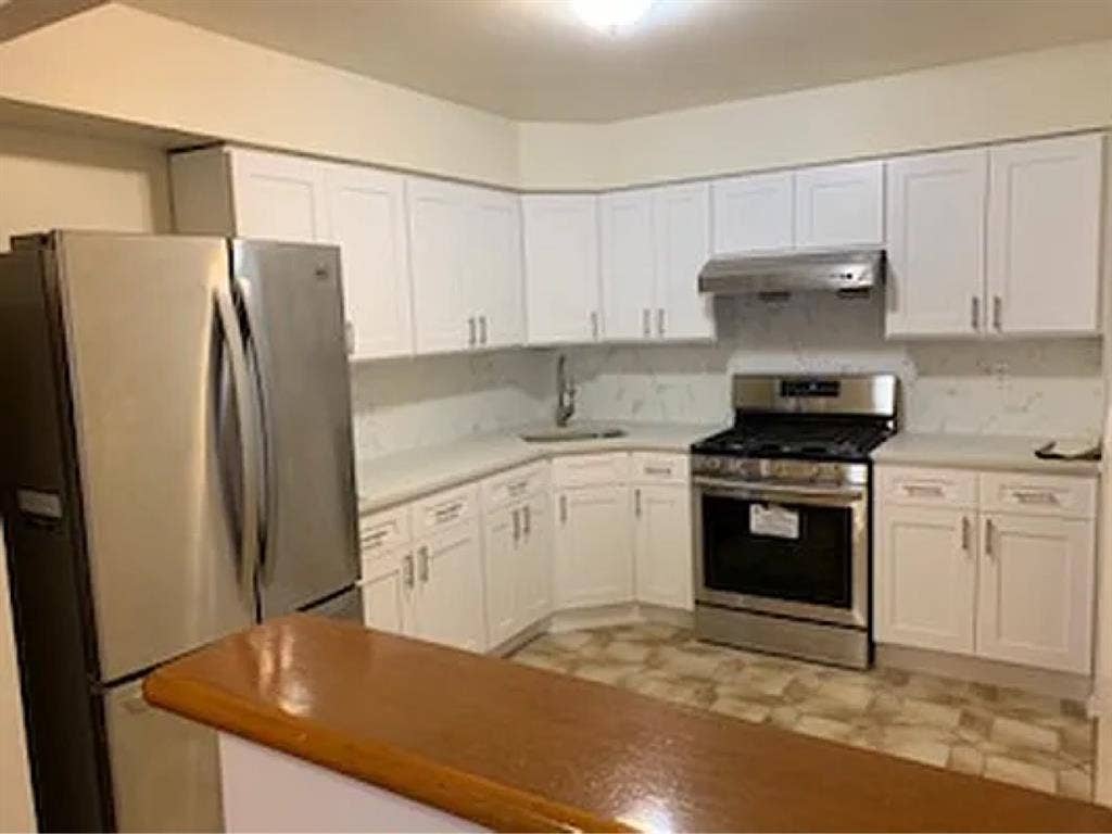 Fully Furnished Room Woodside