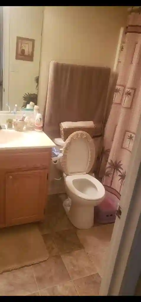 Room available + private bathroom