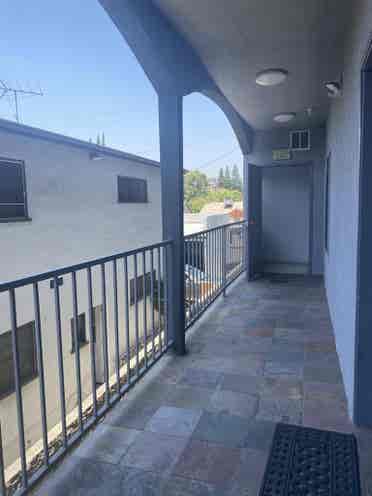 Need a roommate: private room/bath!