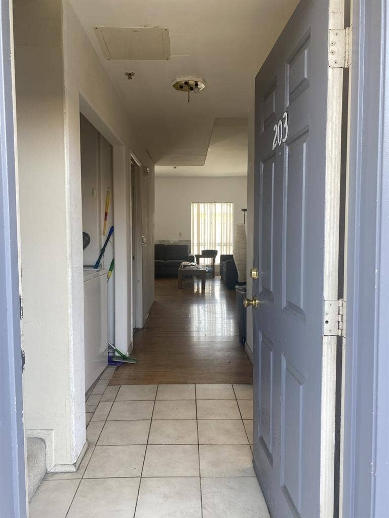 Need a roommate: private room/bath!
