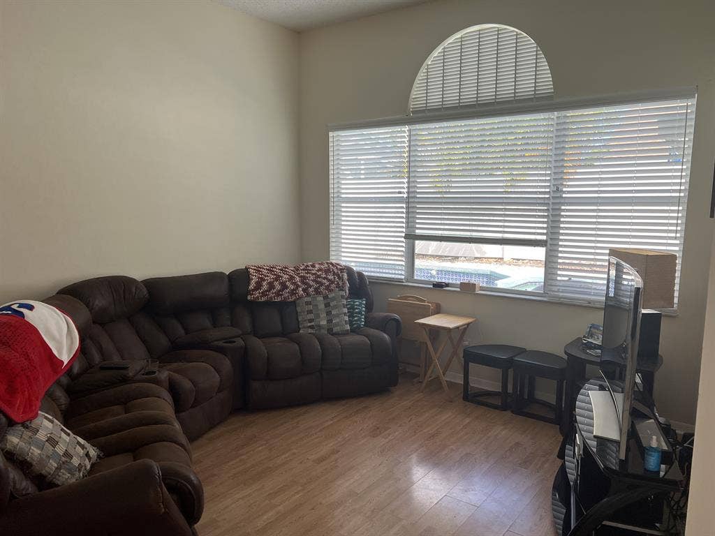 Great Room Tampa / Westchase House