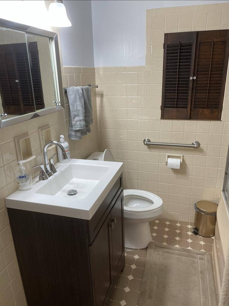One room available