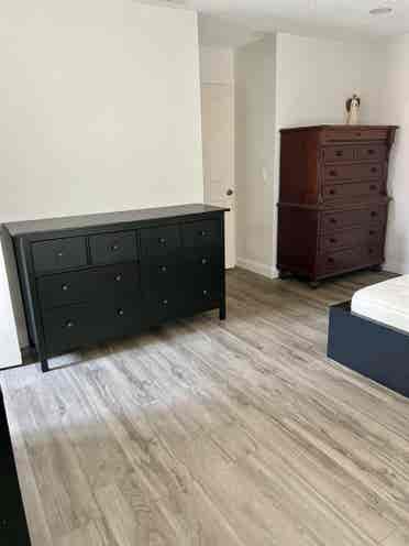 Furnished master bedroom for rent