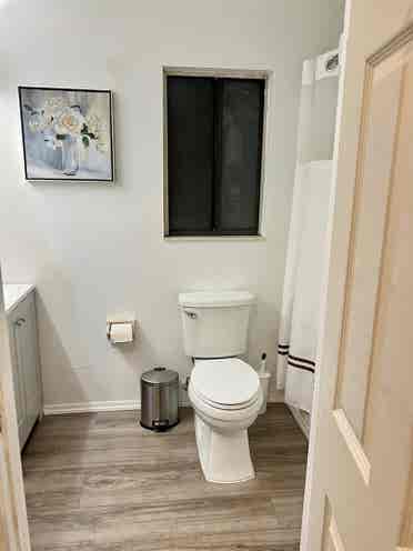 Furnished master bedroom for rent