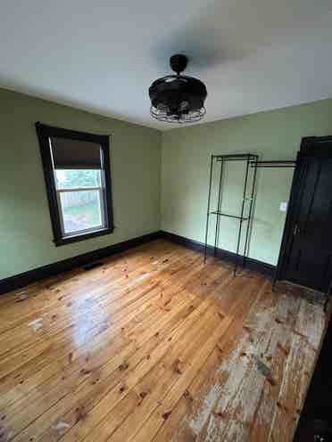 room for rent