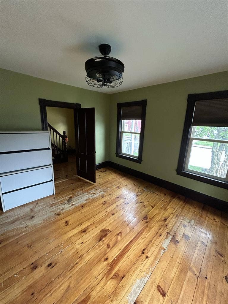 room for rent