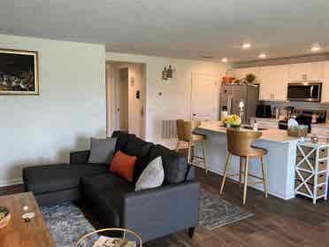 Cozy furnished room & private bath