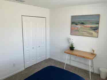 Cozy furnished room & private bath