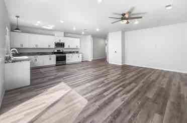 Cozy 4bed available