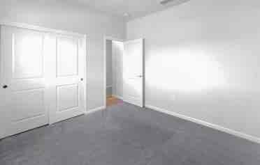 Cozy 4bed available