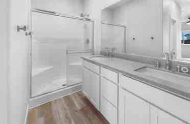 Cozy 4bed available