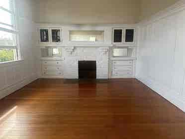 Bright LARGE Master bedroom
