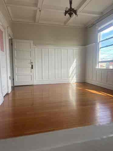 Bright LARGE Master bedroom