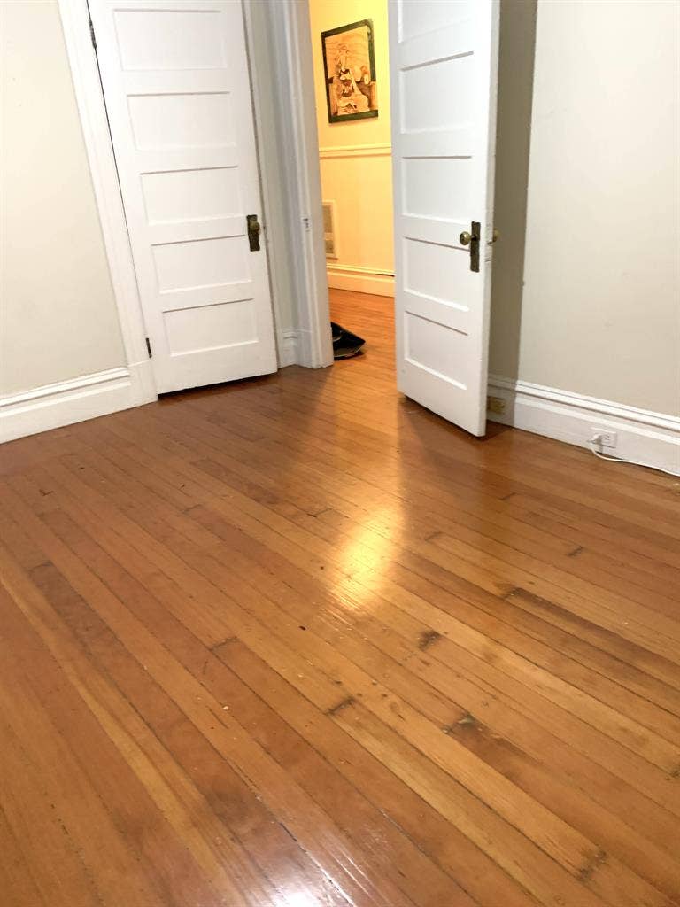 Bright LARGE Master bedroom